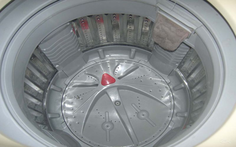 洗衣机底漏水什么原因