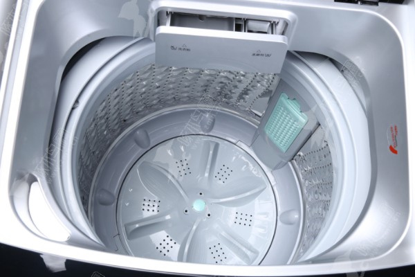 小天鹅洗衣机怎么自动排水,制冷还是制热？
