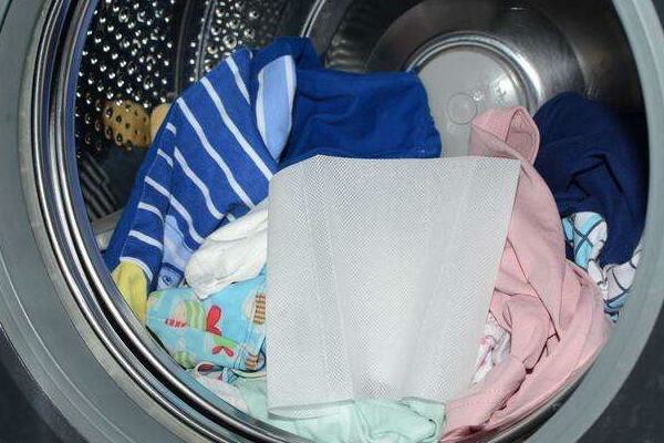 洗衣机洗着不脱水是什么原因造成的,检查这个配件是否出问题了