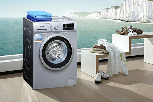 小型洗衣机是现代家庭生活中常见的一种电器,可能不一定是机子的问题