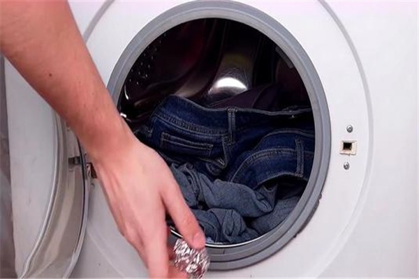 半自动洗衣机脱水桶怎么清洗?,重点考虑这几个方面